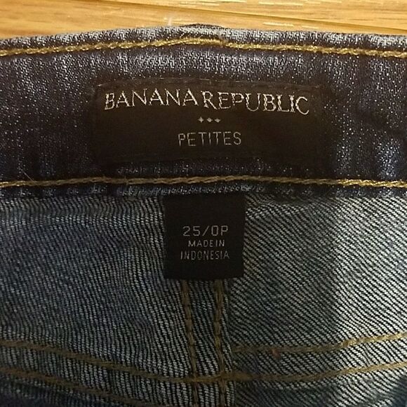 Banana Republic Petites Jeans Sz. 25/0P NWOT - Picture 3 of 5